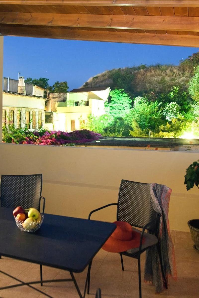 Shalom Luxury Rooms Kondilaki La Canée Extérieur photo