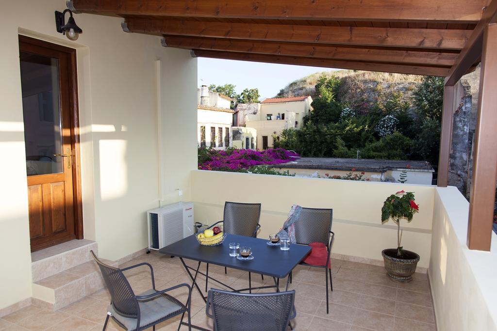 Shalom Luxury Rooms Kondilaki La Canée Chambre photo