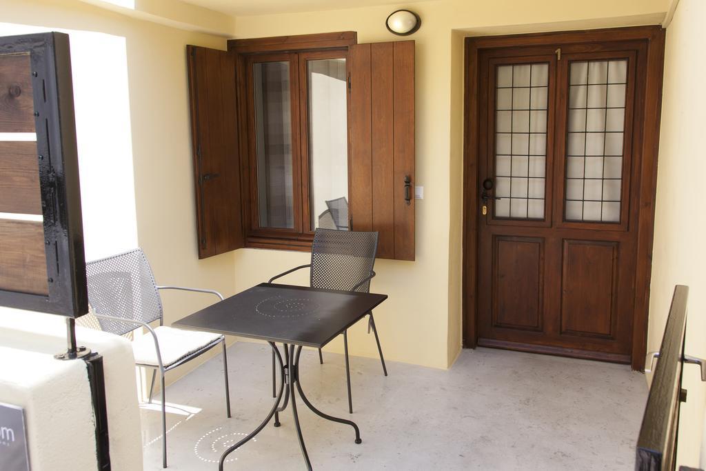 Shalom Luxury Rooms Kondilaki La Canée Chambre photo