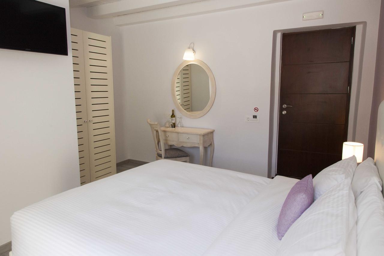 Shalom Luxury Rooms Kondilaki La Canée Extérieur photo