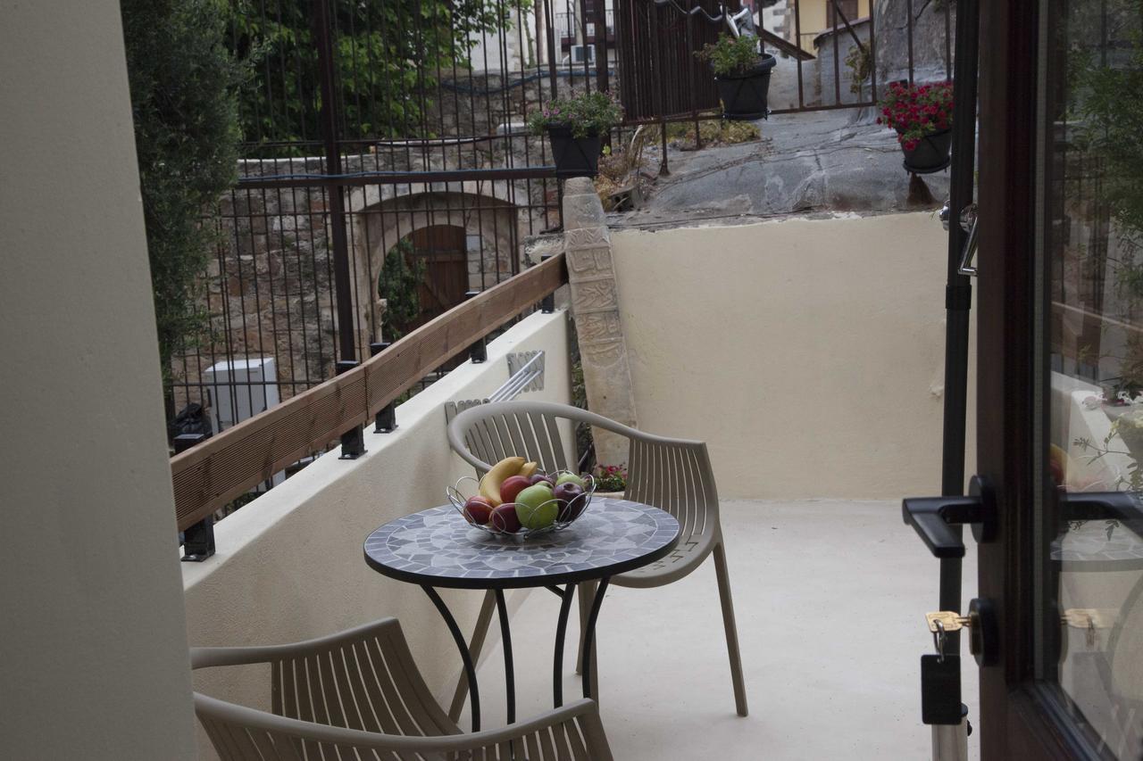 Shalom Luxury Rooms Kondilaki La Canée Extérieur photo