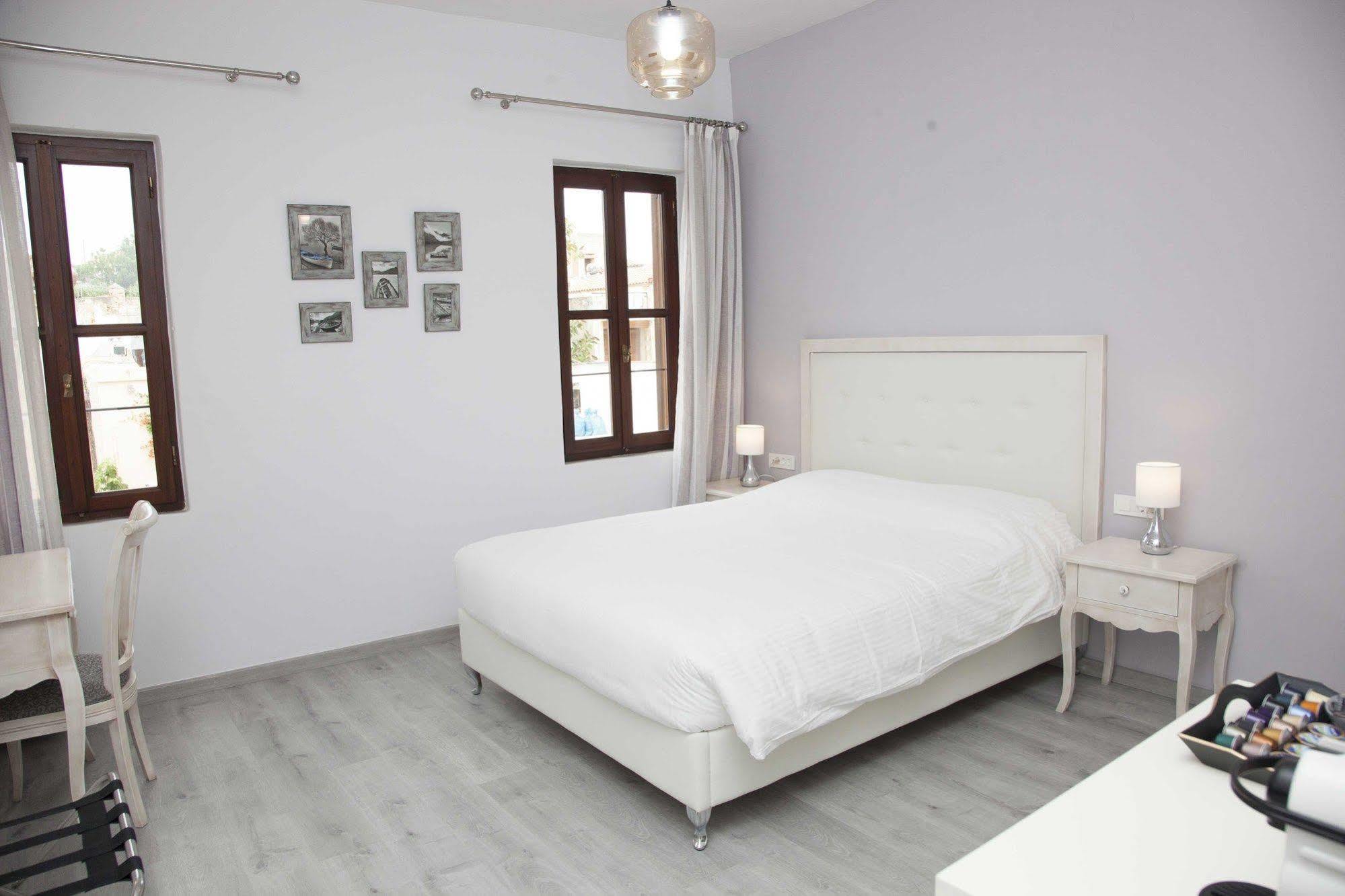 Shalom Luxury Rooms Kondilaki La Canée Extérieur photo