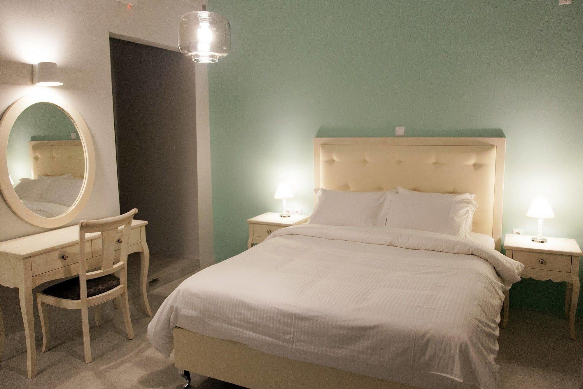 Shalom Luxury Rooms Kondilaki La Canée Extérieur photo